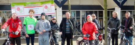 De deelnemers aan de mobiliteitsrace.